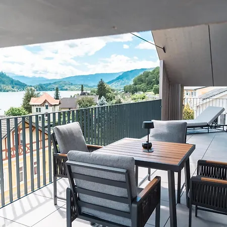 Montelago, Penthouse Mit Seeblick & Seezugang Apartment Sattendorf