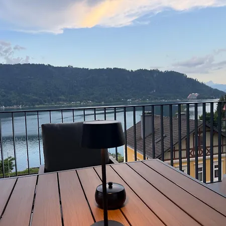 Apartment Montelago, Penthouse Mit Seeblick & Seezugang Sattendorf